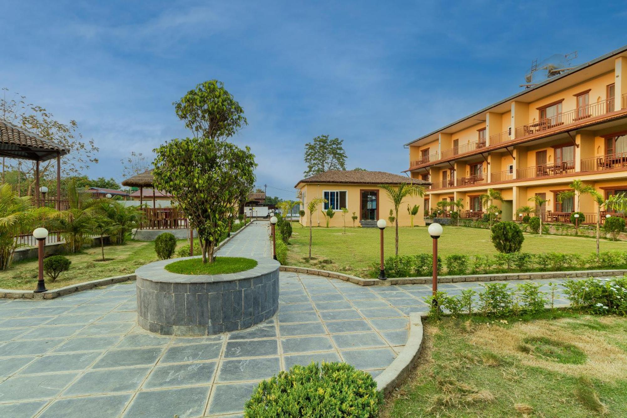 Sisai Park Village Читван Экстерьер фото