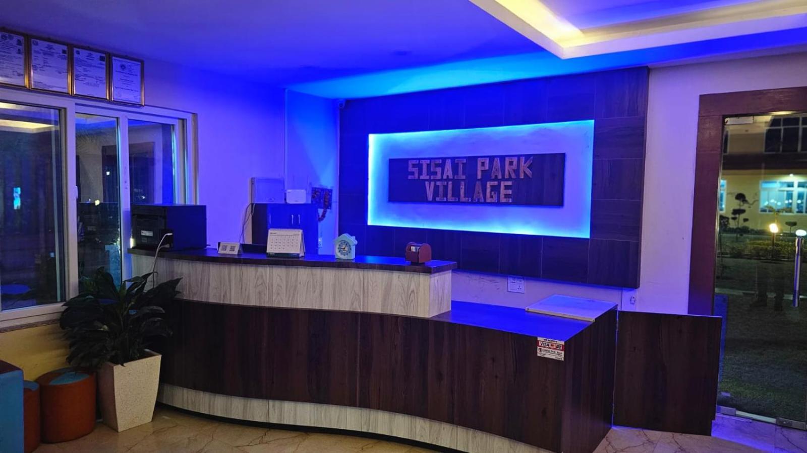 Sisai Park Village Читван Экстерьер фото